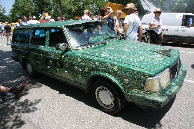 2006_ArtCar_3_Parade 239 